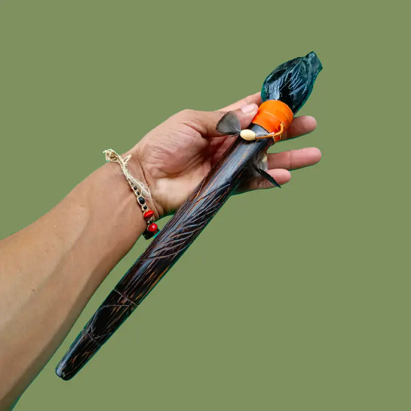 Pipas Ceremoniales en Piedra y Chonta, Tallados de Jaguar, Aguila