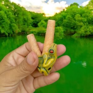 Kuripes en Diseños de Piedra, Palo santo, Chonta