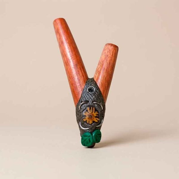 Kuripe Artesanal en Madera y Hueso con Corteza de Ayahuasca